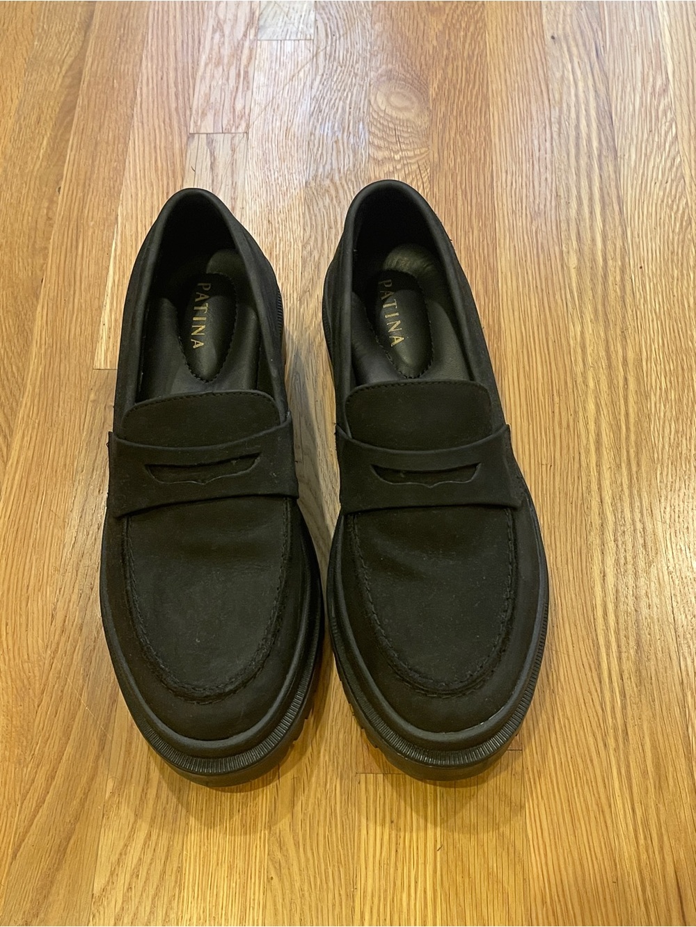 Women’s Black Suede Patina (Portland Leather) Loafers Size 8